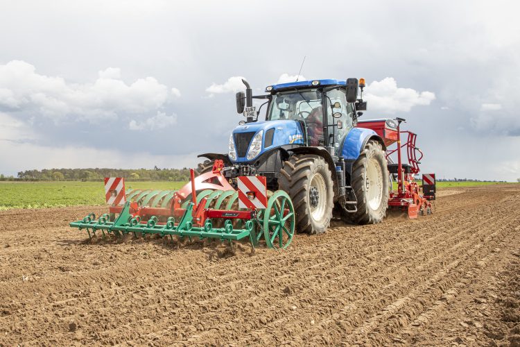 Kverneland to Showcase New Machines at Tillage Live